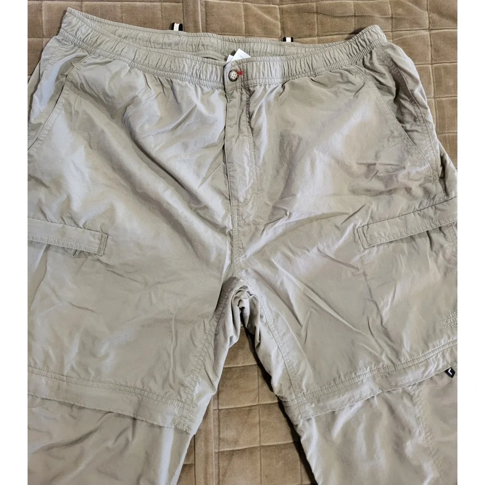 The North Face Men's Paramount Trail Convertible Cargo Pants Khaki Size XL